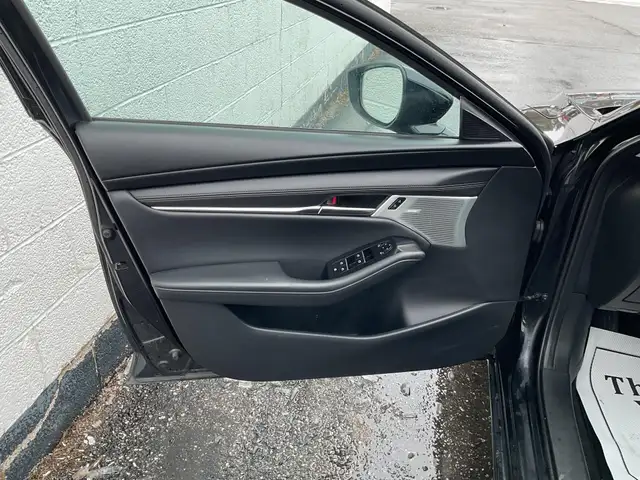 2024 Mazda 3 GT w/Turbo - Photo 16