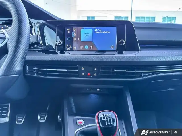 2022 Volkswagen Golf GTI | VW CERTIFIED | MANUAL | HEATED SEATS - Photo 17
