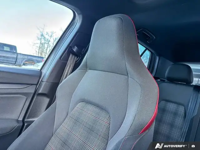 2022 Volkswagen Golf GTI | VW CERTIFIED | MANUAL | HEATED SEATS - Photo 25
