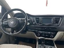 2019 Kia Sedona LX - Photo 16