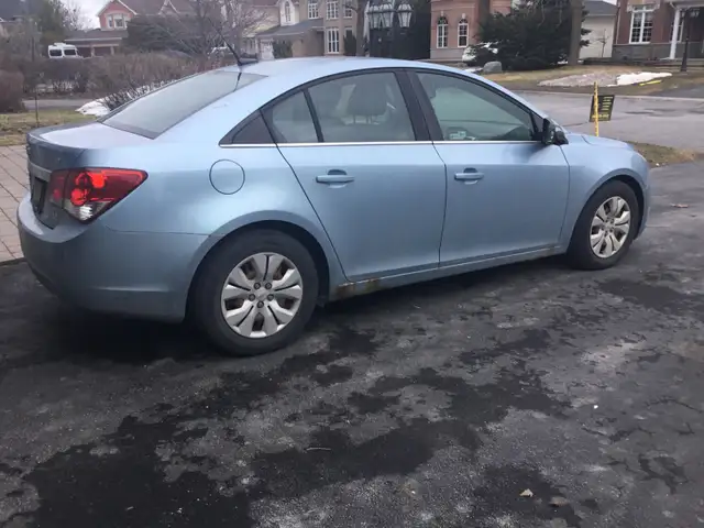 2012 Chevy Cruze 1.4-lite Please Read Carefully - Photo 2