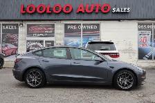 2023 Tesla Model 3 - Photo 8