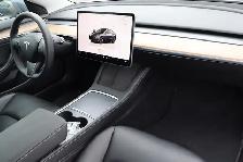2023 Tesla Model 3 - Photo 11
