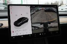 2023 Tesla Model 3 - Photo 19