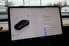 2023 Tesla Model 3 - Photo 23