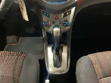 2016 Chevrolet Sonic LT Auto HEATED SEATS A/C - Photo 19