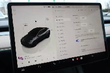 2022 Tesla Model Y - Photo 21