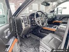 2018 Chevrolet Silverado 1500 High Country | 4X4 | Sunroof - Photo 17