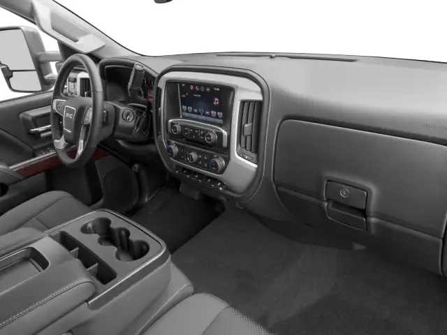 2018 GMC Sierra 3500HD - Photo 10