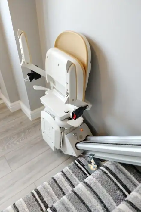 Acorn Stair lift  INSTALLATION INCLUDED  6 - Photo 5