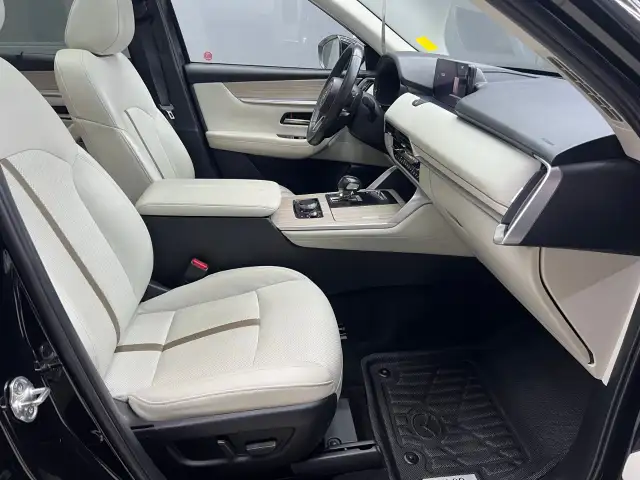 2024 Mazda CX-90 PHEV - Photo 14