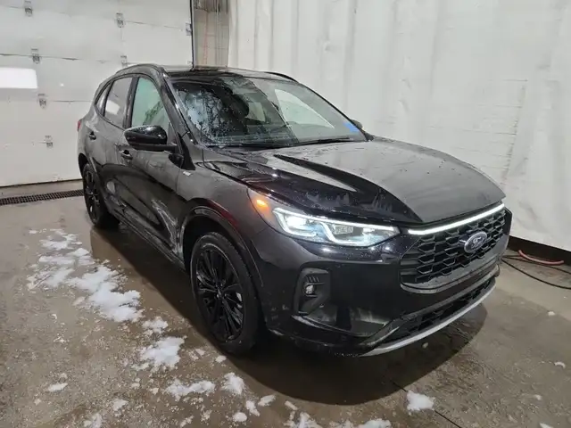 2024 Ford Escape ST-Line Elite Hybrid AWD