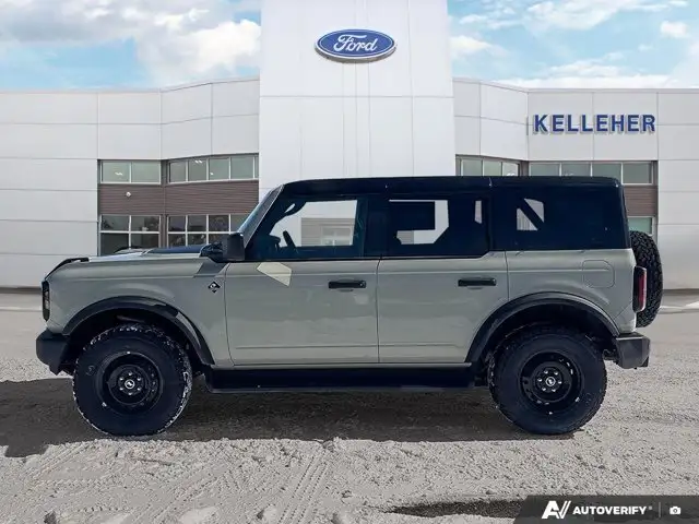 2026 Ford Bronco Outer Banks - Photo 2