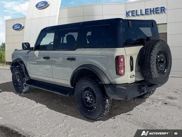 2026 Ford Bronco Outer Banks - Photo 3