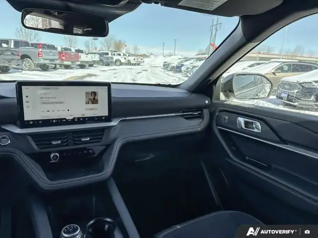 2026 Ford Explorer Tremor - Photo 11