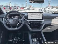 2026 Ford Explorer Tremor - Photo 10