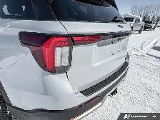 2026 Ford Explorer Tremor - Photo 30