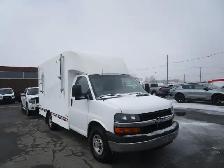 Chevrolet Express Cutaway 3500 Van 139' 3500 2014 camper