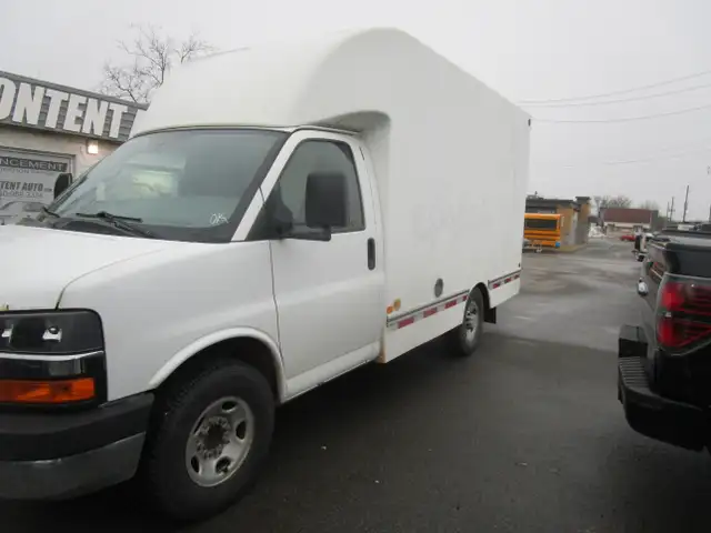 Chevrolet Express Cutaway 3500 Van 139' 3500 2014 camper - Photo 6