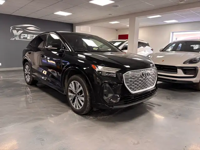 2023 Audi Q4 e-tron 50 quattro - Photo 2