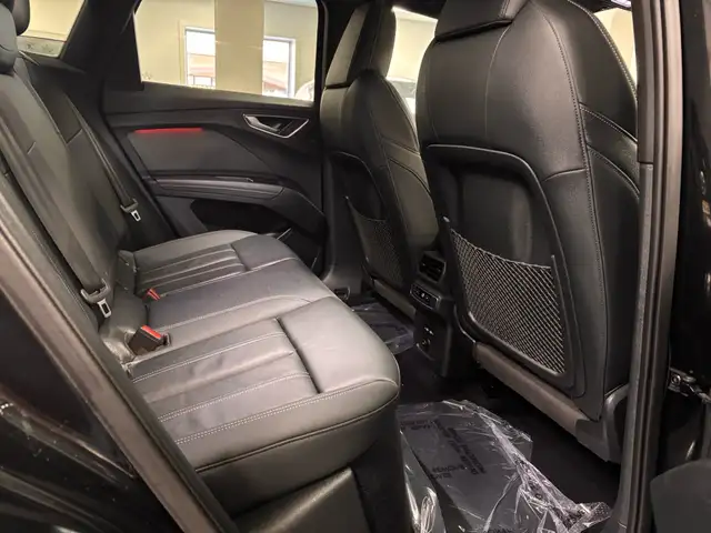 2023 Audi Q4 e-tron 50 quattro - Photo 19