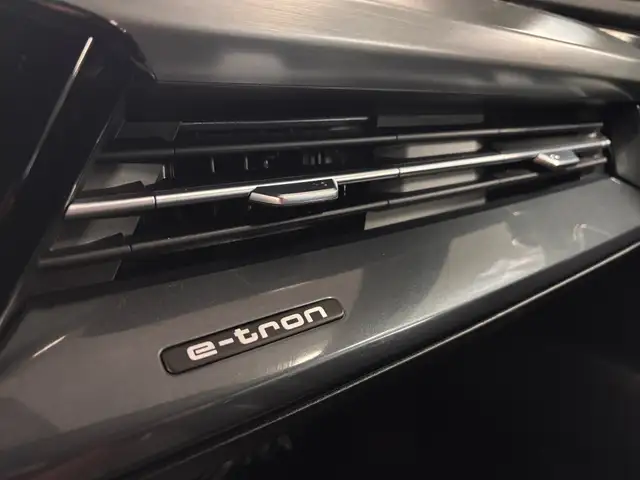 2023 Audi Q4 e-tron 50 quattro - Photo 33