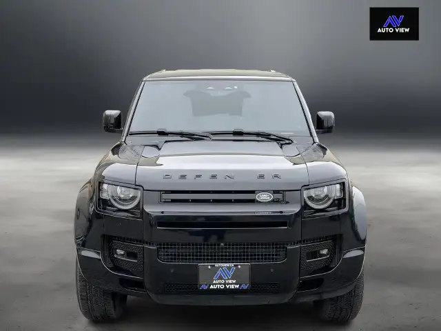 2023 Land Rover Defender 110 S AWD BLACK ON BLACK - Photo 3