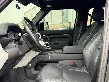 2023 Land Rover Defender 110 S AWD BLACK ON BLACK - Photo 29