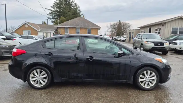 2015 Kia Forte LX, AUTO, 4 CYL, ONLY 146KMS, CERTIFIED - Photo 6