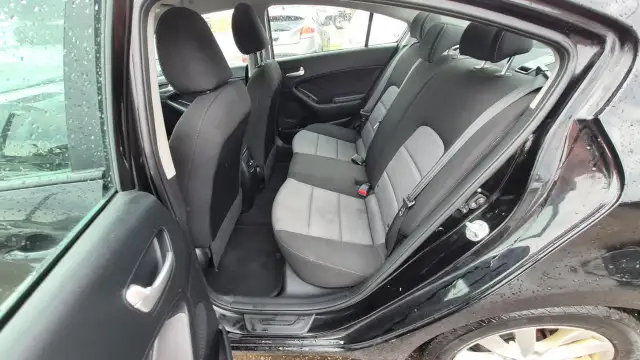 2015 Kia Forte LX, AUTO, 4 CYL, ONLY 146KMS, CERTIFIED - Photo 10