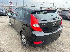 2013 Hyundai Accent GL, AUTO, HATCH, ONLY 195KMS, CERTIFIED - Photo 3
