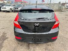 2013 Hyundai Accent GL, AUTO, HATCH, ONLY 195KMS, CERTIFIED - Photo 4