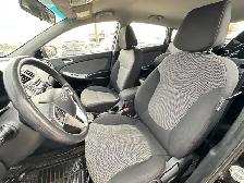 2013 Hyundai Accent GL, AUTO, HATCH, ONLY 195KMS, CERTIFIED - Photo 9