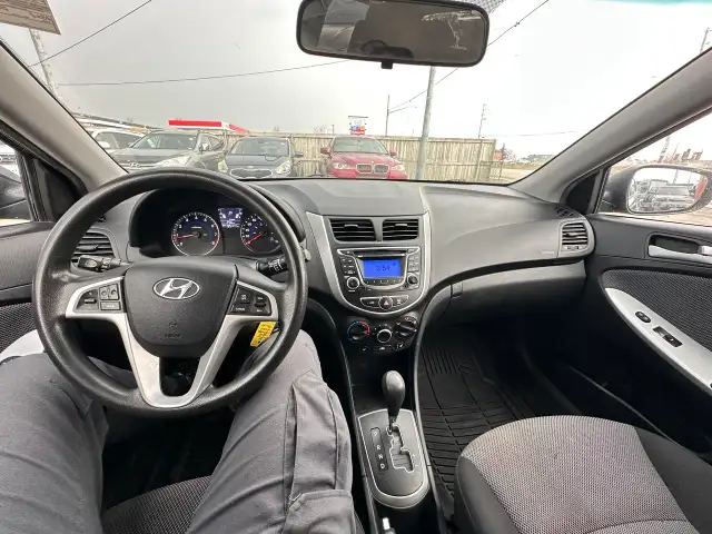 2013 Hyundai Accent GL, AUTO, HATCH, ONLY 195KMS, CERTIFIED - Photo 11
