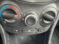 2013 Hyundai Accent GL, AUTO, HATCH, ONLY 195KMS, CERTIFIED - Photo 12