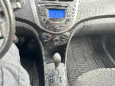 2013 Hyundai Accent GL, AUTO, HATCH, ONLY 195KMS, CERTIFIED - Photo 13