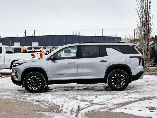 2026 Chevrolet Traverse Z71 - Photo 10