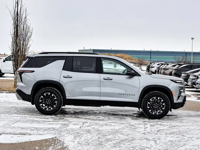 2026 Chevrolet Traverse Z71 - Photo 14