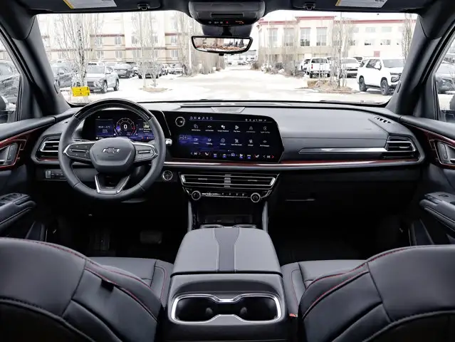 2026 Chevrolet Traverse Z71 - Photo 32