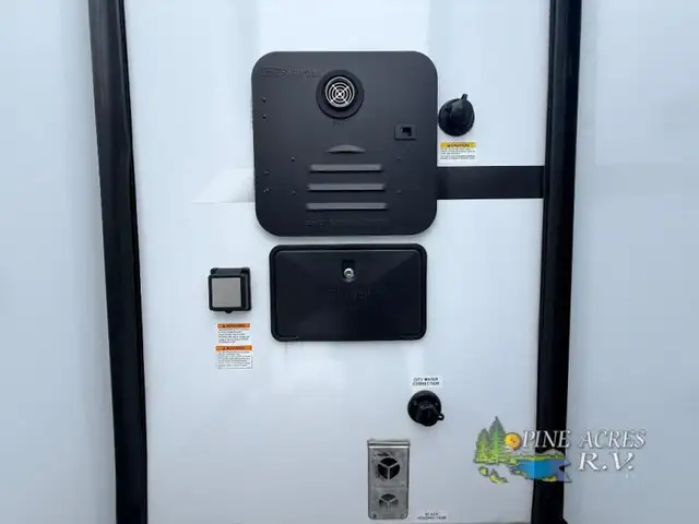 2026 Heartland Prowler 3202DSB-Bunk Room 2 Slides - Photo 6