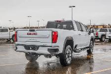2026 GMC Sierra 3500HD Denali - Photo 9