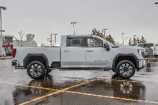 2026 GMC Sierra 3500HD Denali - Photo 10