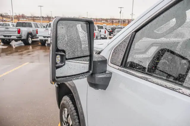 2026 GMC Sierra 3500HD Denali - Photo 14