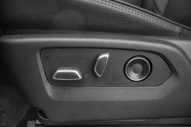 2026 GMC Sierra 3500HD Denali - Photo 16