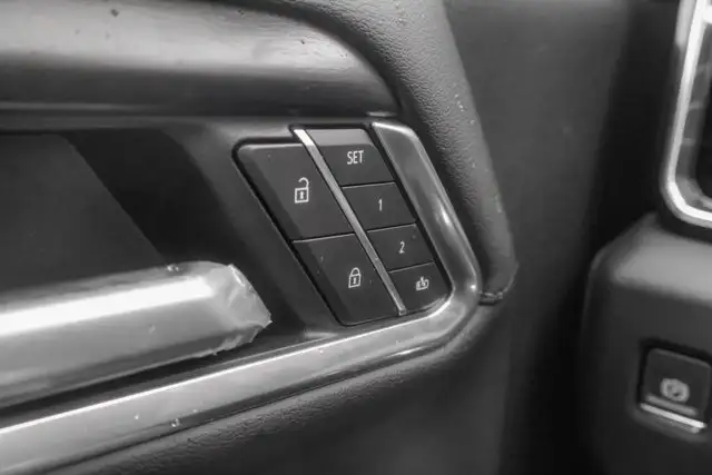 2026 GMC Sierra 3500HD Denali - Photo 18