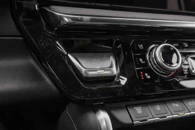 2026 GMC Sierra 3500HD Denali - Photo 24