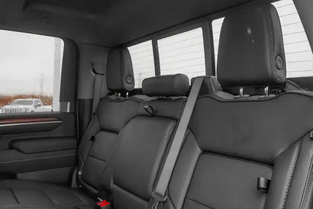 2026 GMC Sierra 3500HD Denali - Photo 34