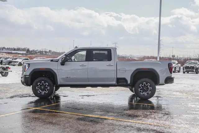 2026 GMC Sierra 2500HD AT4X - Photo 5