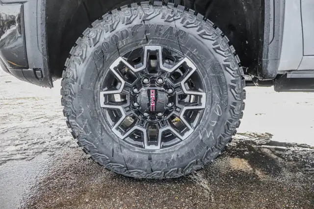 2026 GMC Sierra 2500HD AT4X - Photo 13