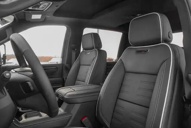 2026 GMC Sierra 2500HD AT4X - Photo 33